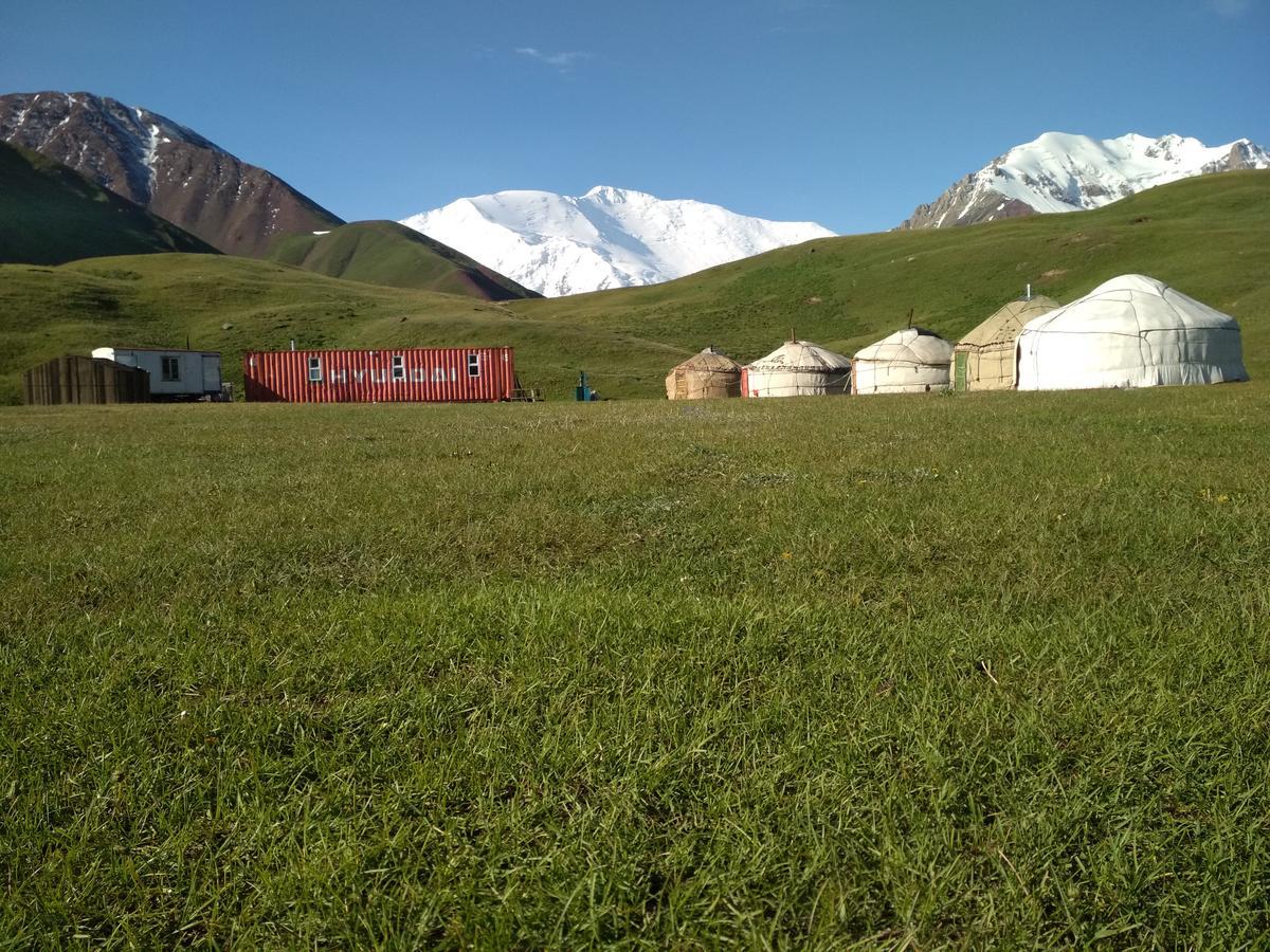 Guest House Pamir Nomad Kara-Kavak エクステリア 写真